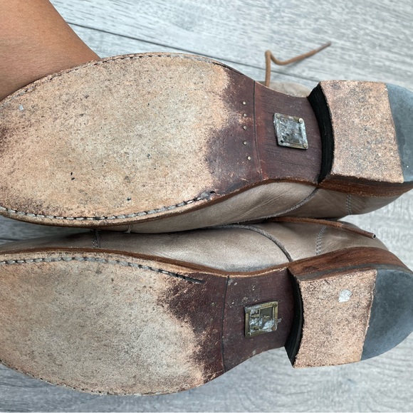 Frye Veronica Combat Boots Lace Up Front Moto Grey Brown Size 7.5, soft leather - Picture 3 of 4